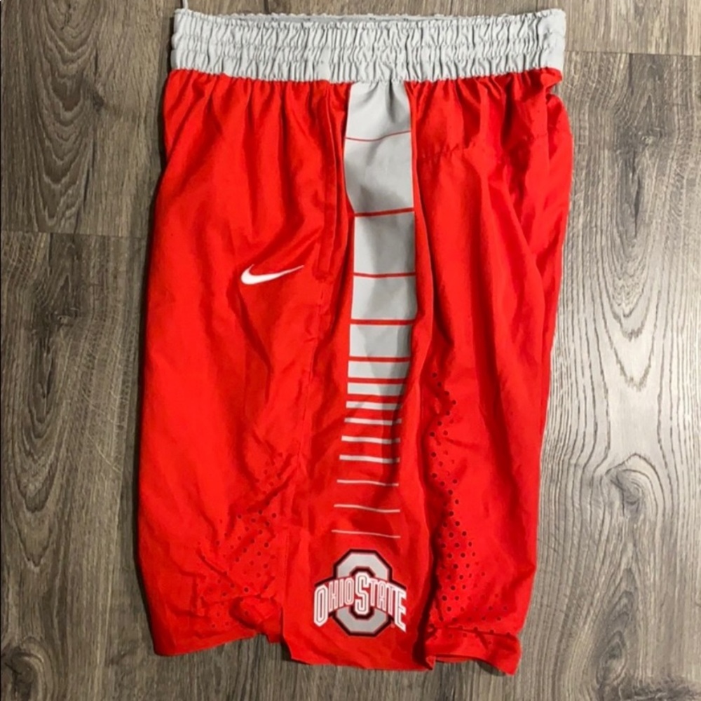 Nike Ohio state basketball shorts size Xl